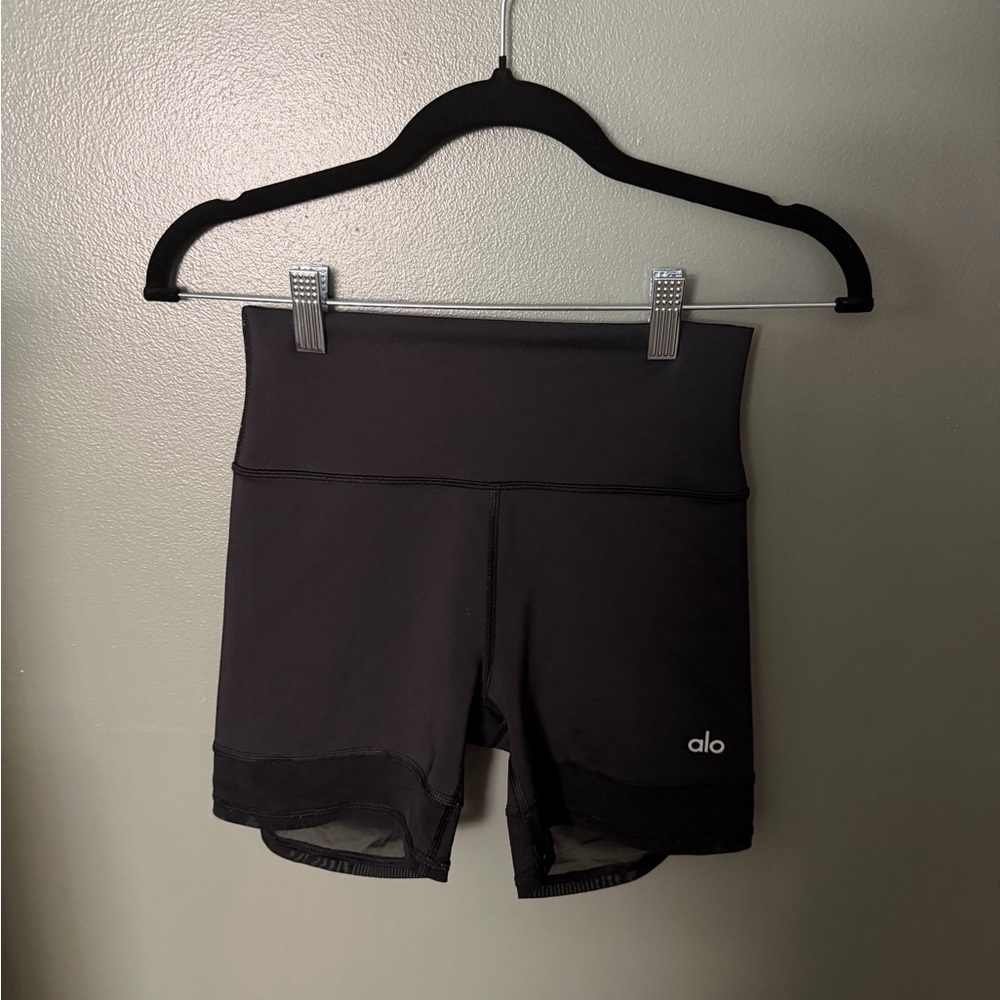 Alo Yoga High Waisted Biker Shorts Black Size Small